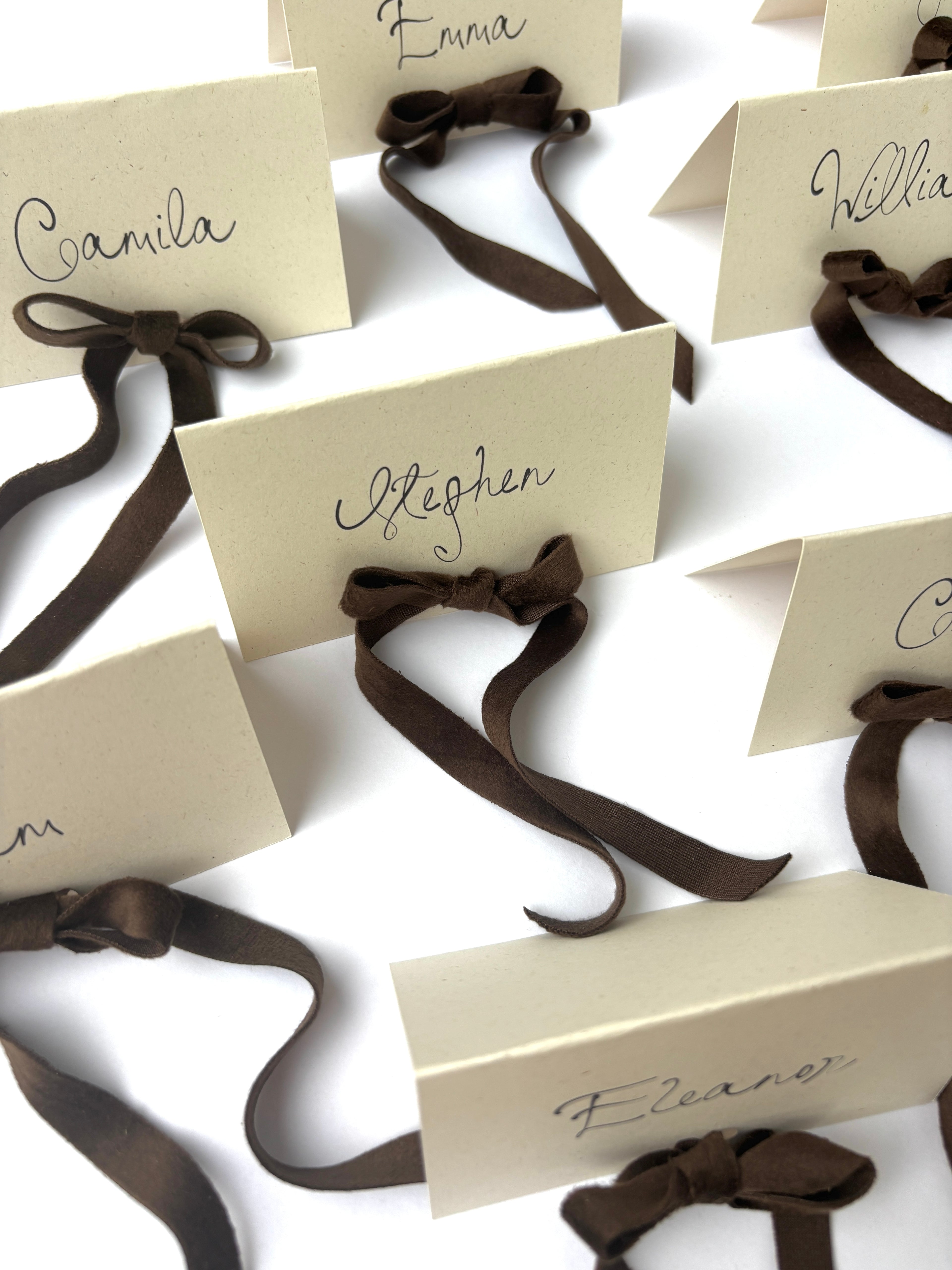 NAME PLACE CARDS WITH VELVET BOW (PACK OF 6)
